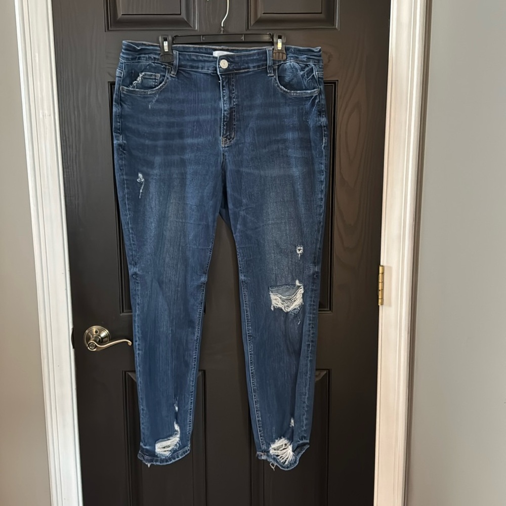 Ladies boyfriend fit distressed jeans size 14